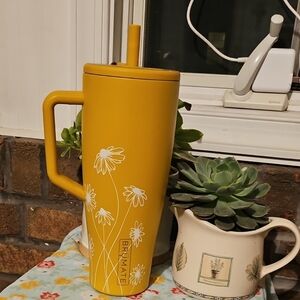 BrüMate Sundaisy 40 Oz Floral Tumbler
